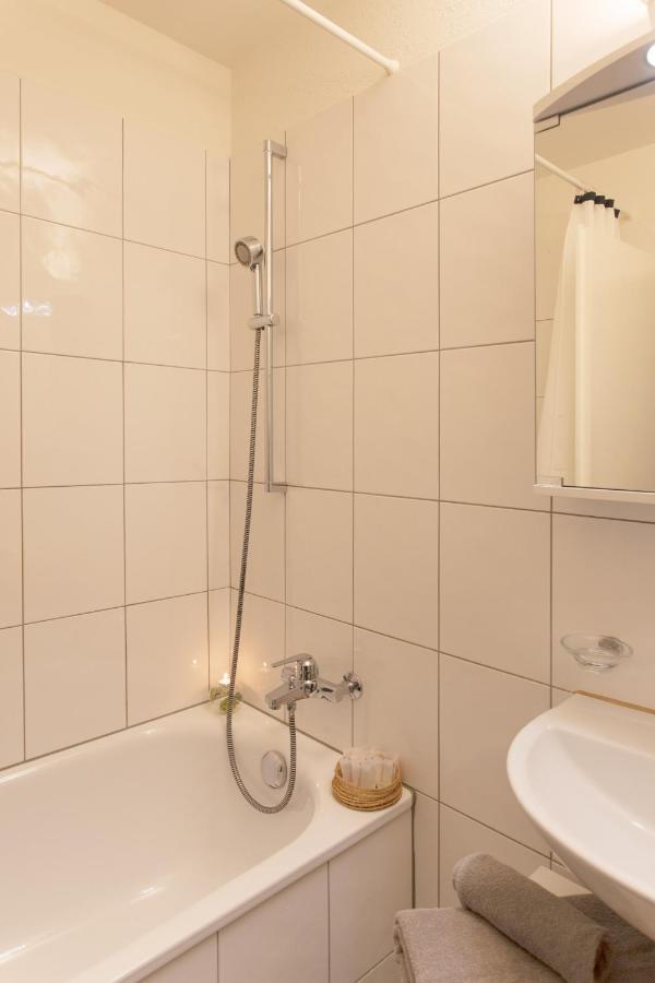 Hitrental Seefeld - Kreuzstrasse Apartments Ζυρίχη Εξωτερικό φωτογραφία